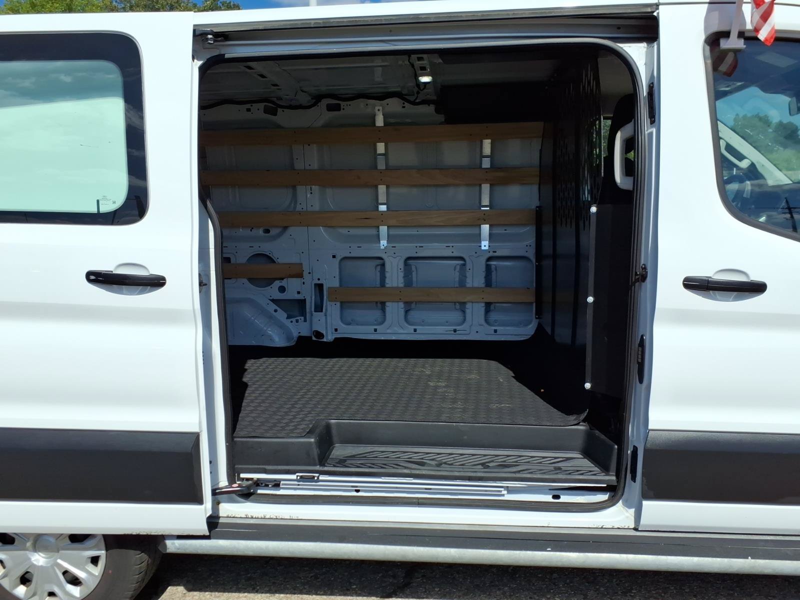 Used 2025 Ford Transit 250 Low Roof w/ Exterior Upgrade Package RWD image 11