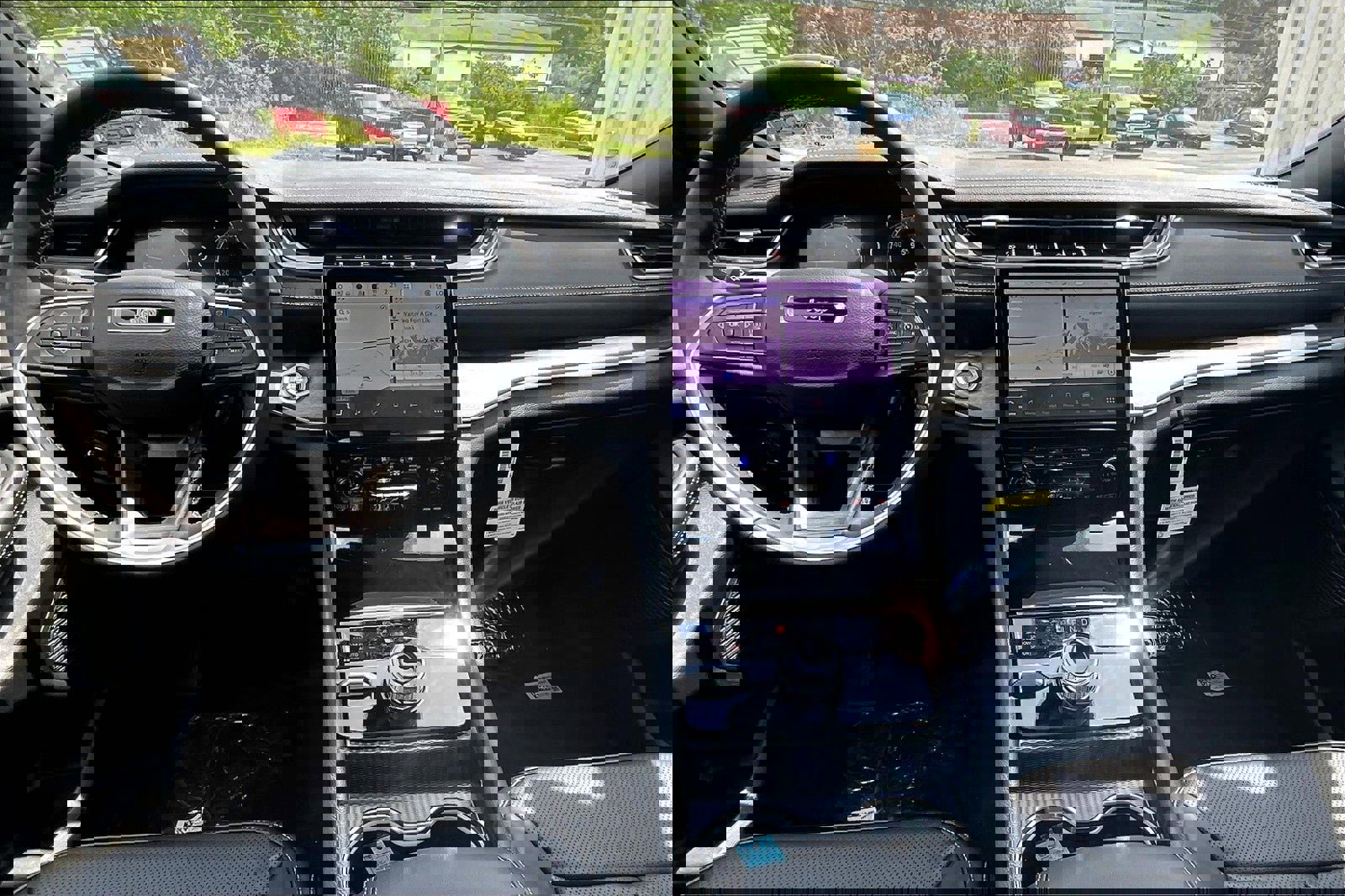New 2025 Jeep Grand Cherokee Limited w/ Luxury Tech Group II image 5