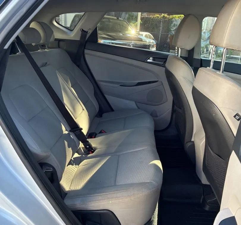 Used 2019 Hyundai Tucson SE image 11