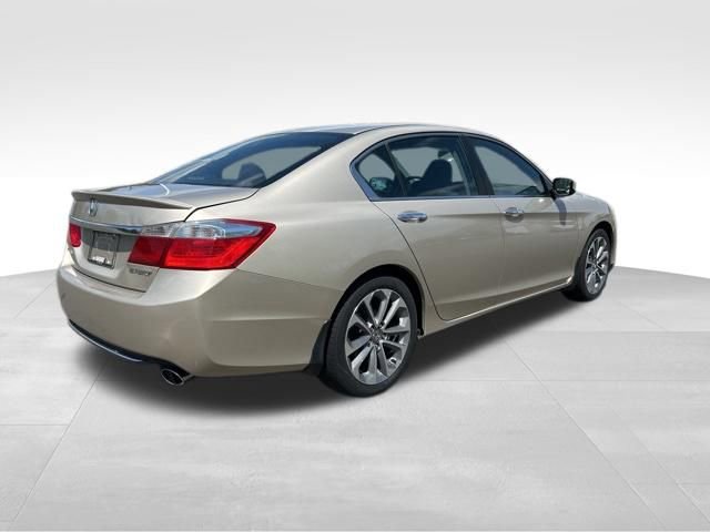 Used 2014 Honda Accord Sport image 5