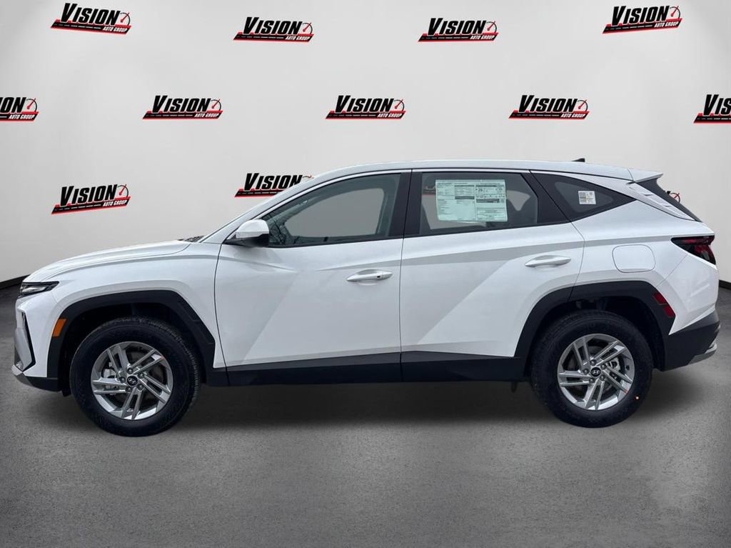 New 2026 Hyundai Tucson SE image 8