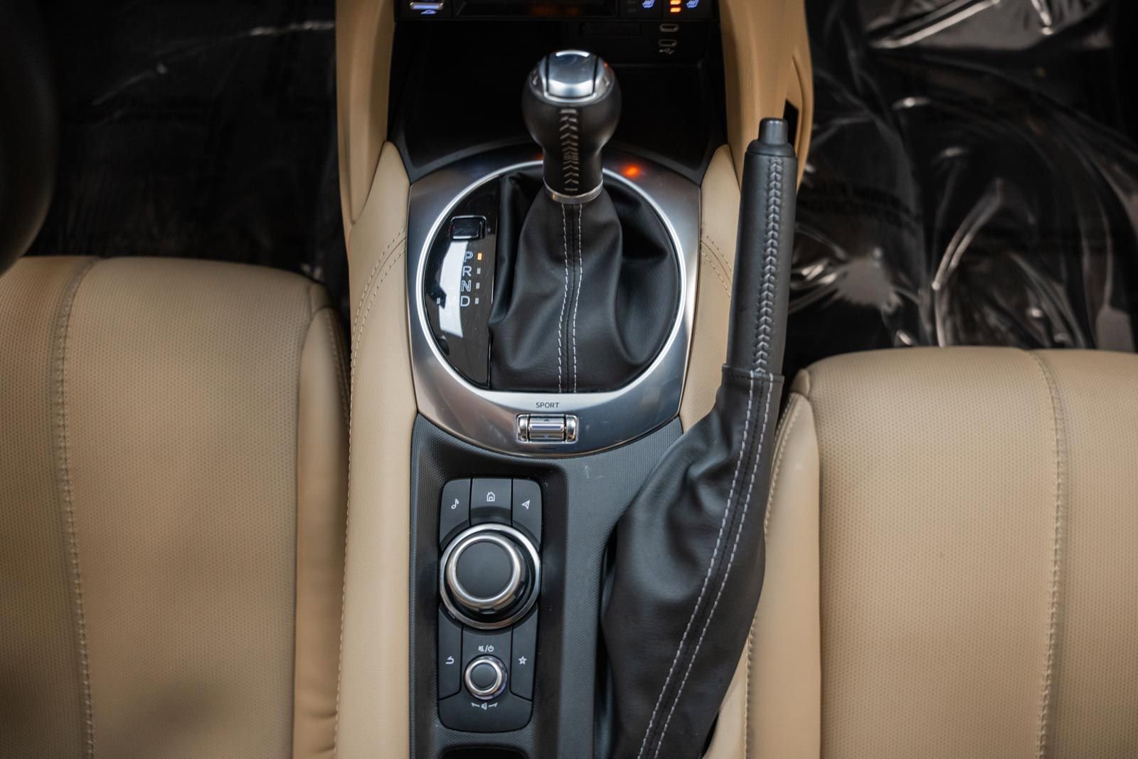 Used 2024 MAZDA MX-5 Miata RF Grand Touring w/ Weather Package image 32