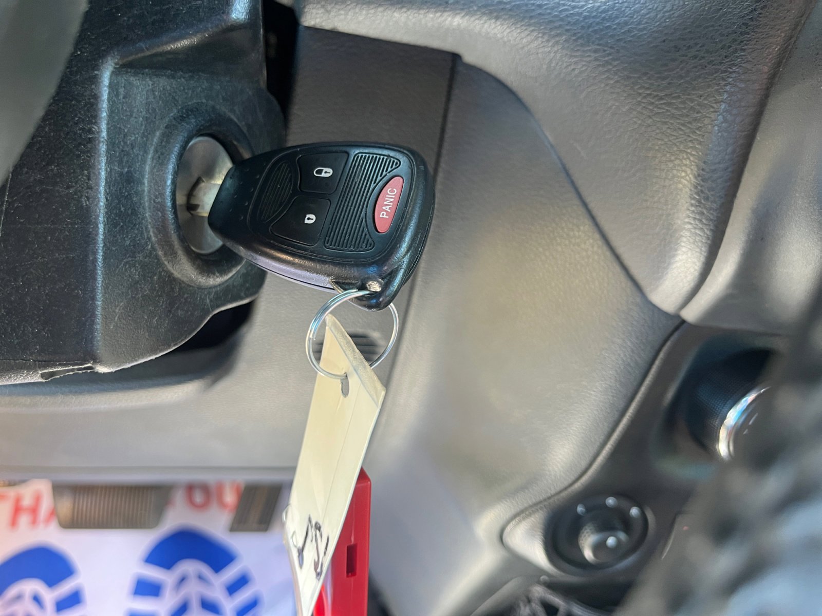 Used 2015 Jeep Wrangler Unlimited Rubicon w/ Connectivity Group image 33