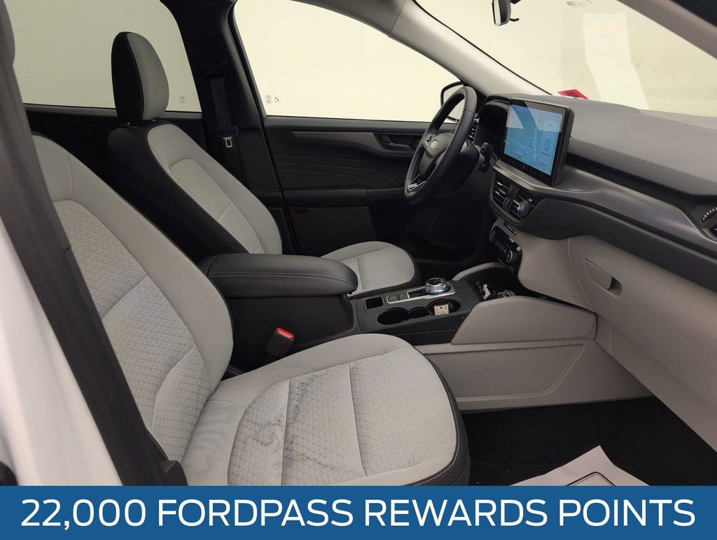 Used 2023 Ford Escape Active w/ Tech Pack #1 AWD/4WD image 15