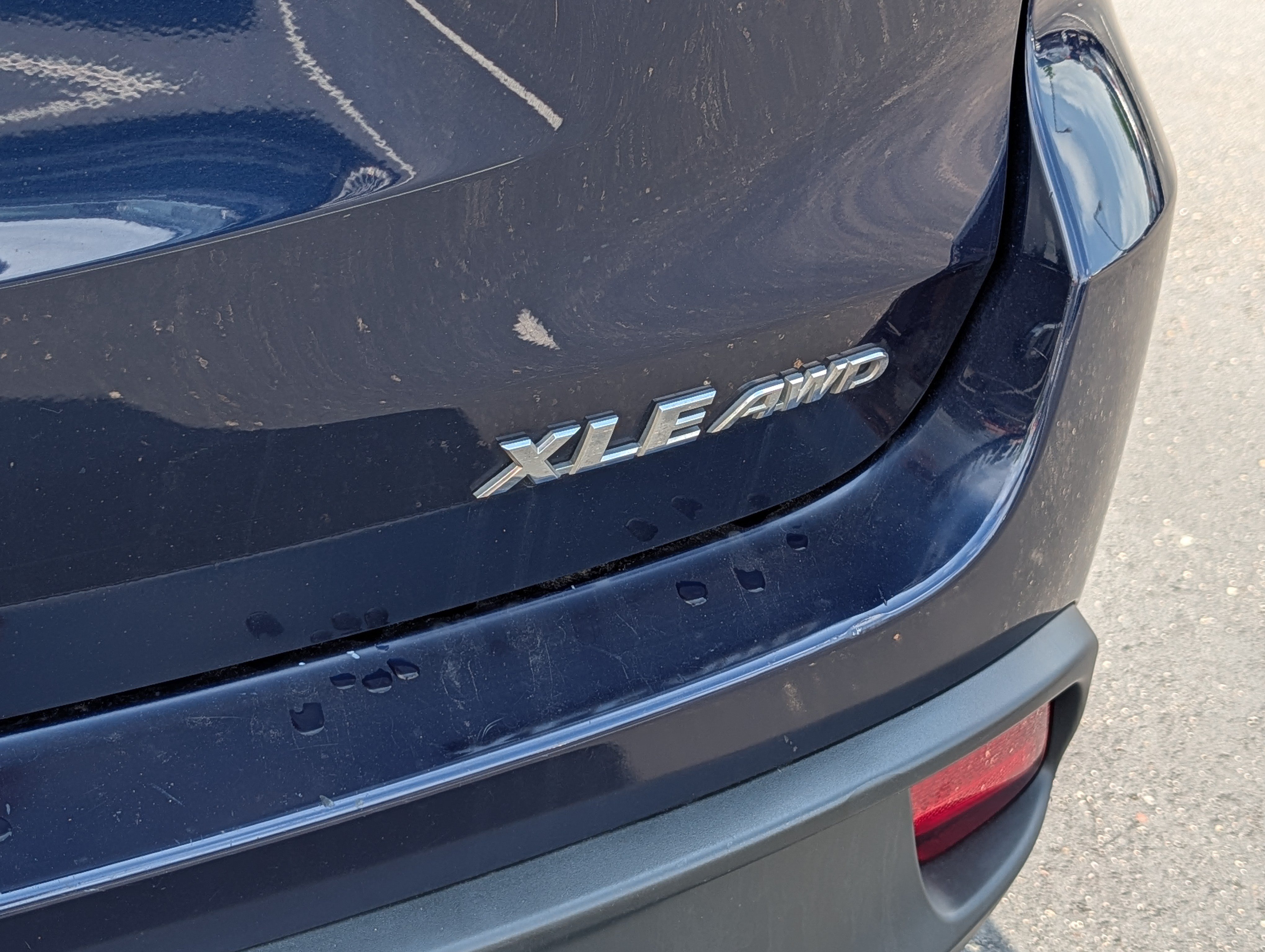Used 2015 Toyota Highlander XLE AWD/4WD image 6