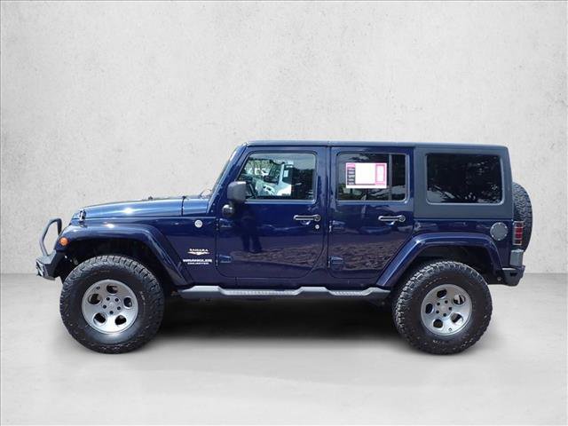 Used 2013 Jeep Wrangler Unlimited Sahara w/ Connectivity Group AWD/4WD image 2