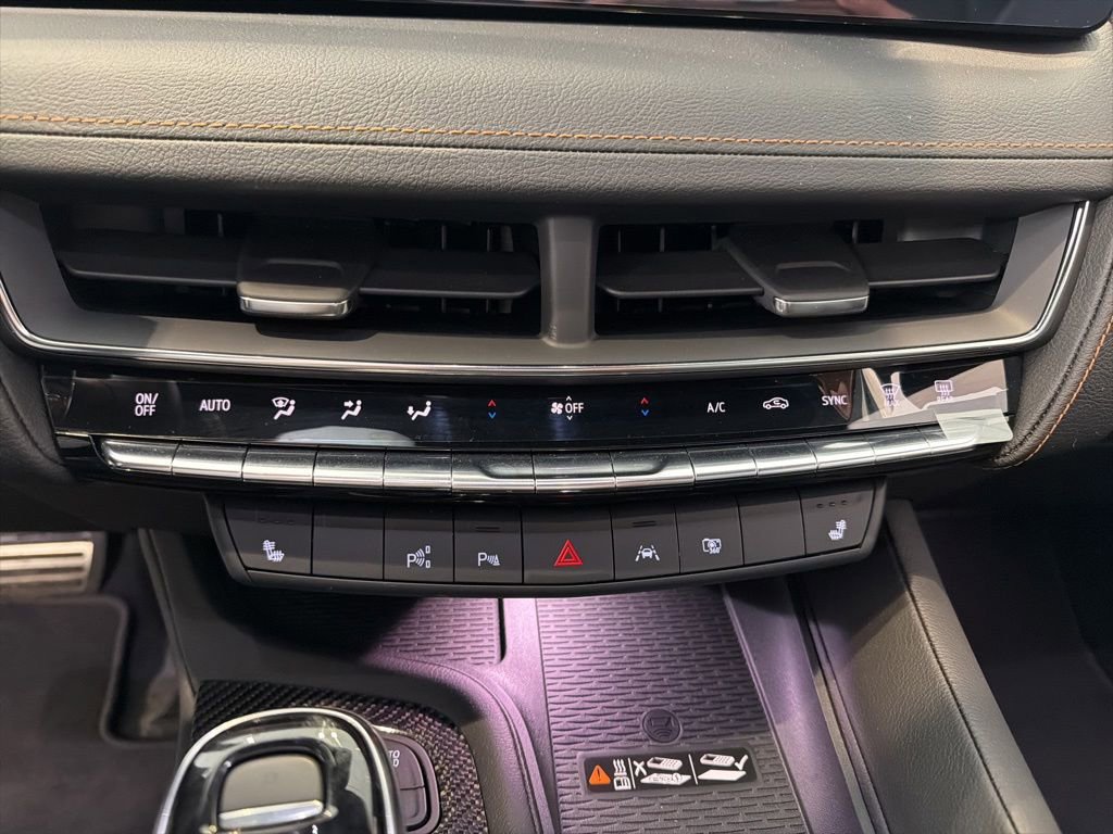 Used 2025 Cadillac CT5 Sport RWD image 18