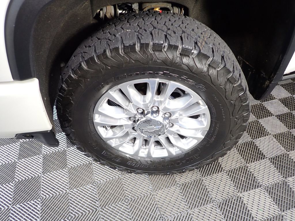 Used 2022 Chevrolet Silverado 3500 High Country w/ Z71 Off-Road Package image 42
