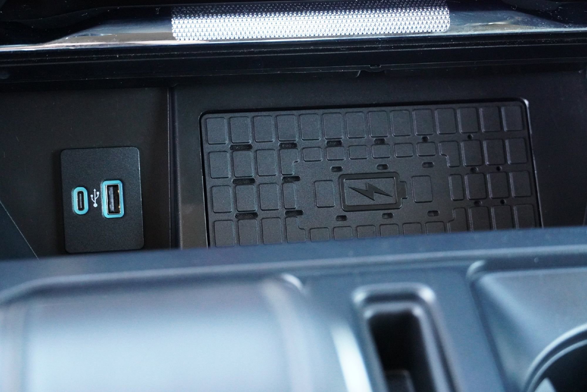 Used 2024 Ford F150 Platinum w/ Equipment Group 702A High image 20