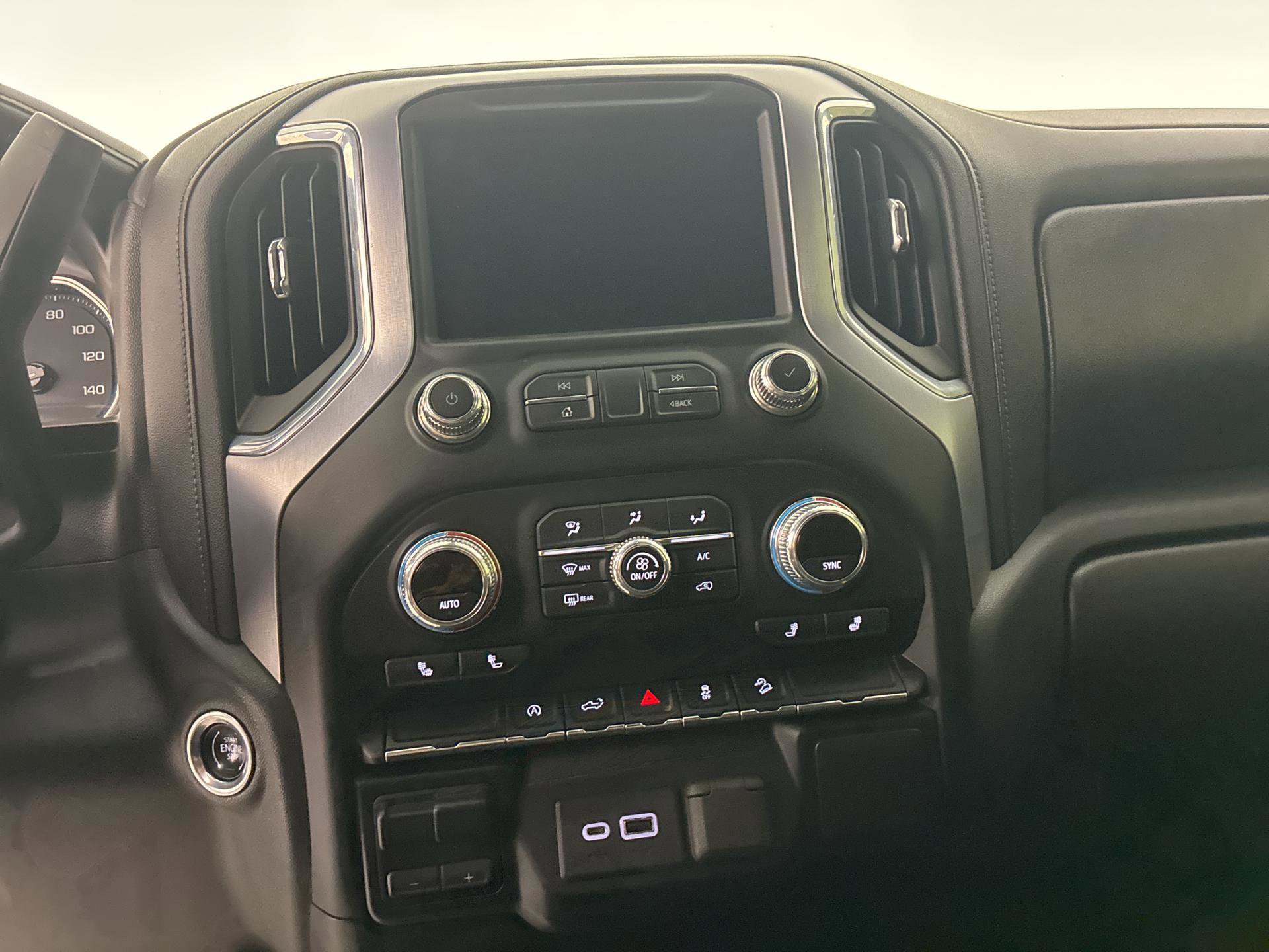 Used 2020 GMC Sierra 1500 Elevation w/ Elevation Value Package image 17