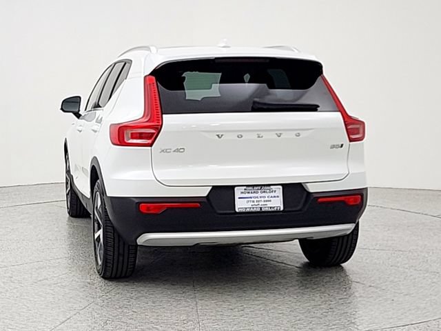 Certified 2023 Volvo XC40 B5 Plus w/ Protection Package Premier AWD/4WD image 6