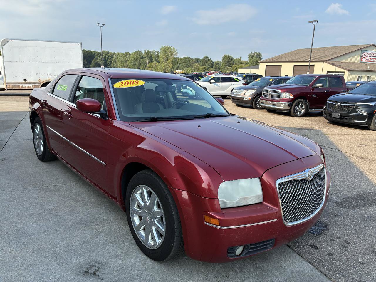 Used 2008 Chrysler 300 Touring RWD image 3
