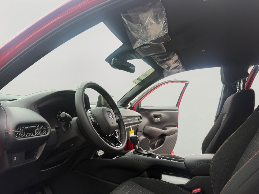 New 2026 Honda HR-V Sport image 4