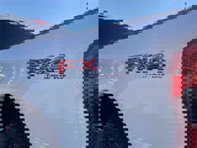 New 2026 Ford F250 4x4 Crew Cab Super Duty image 25