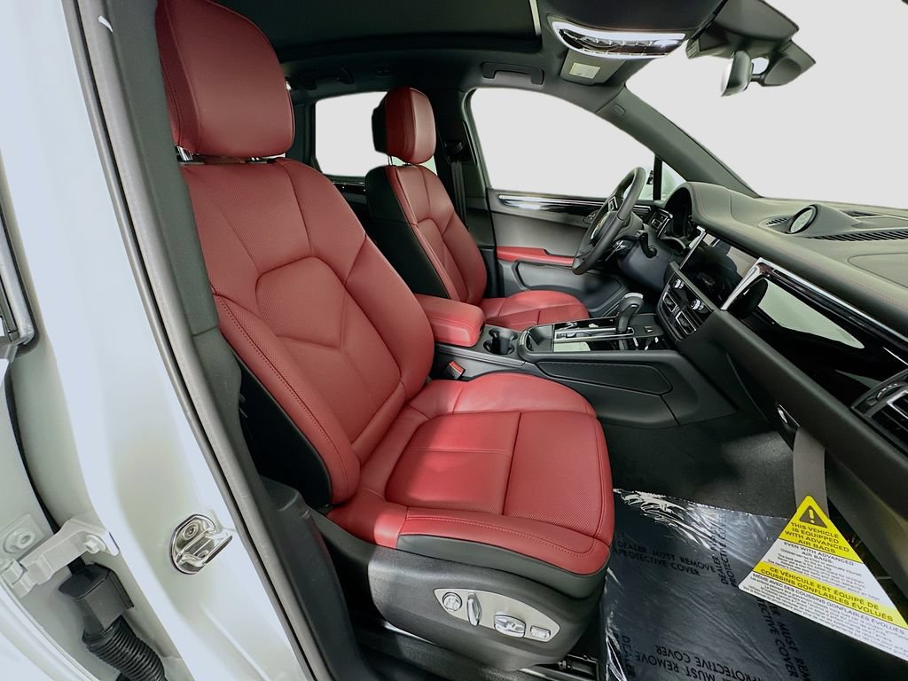 New 2026 Porsche Macan S AWD/4WD image 30