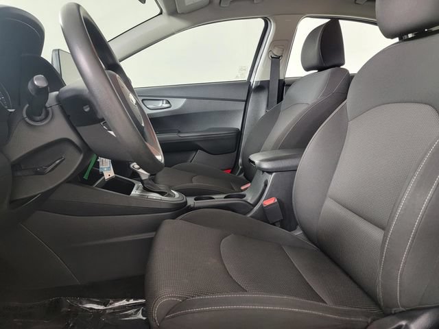 Used 2021 Kia Forte LXS FWD image 13