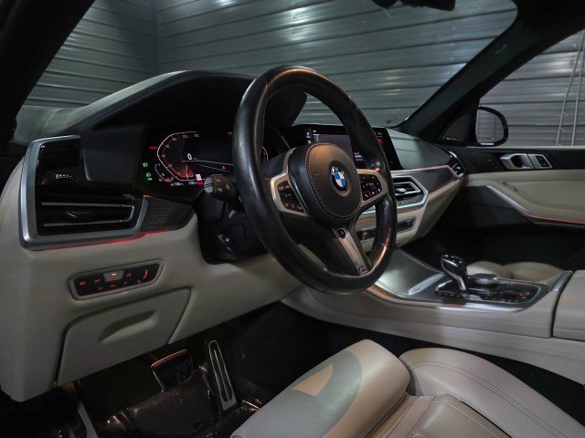 Used 2020 BMW X5 xDrive40i w/ M Sport Package image 10
