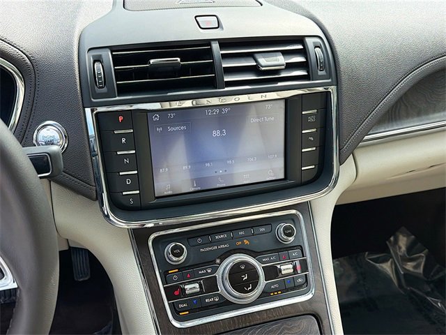 Used 2020 Lincoln Continental AWD image 26