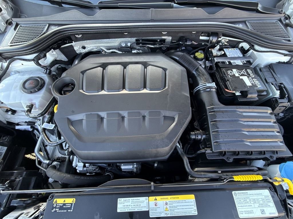 Used 2024 Volkswagen GTI SE image 27