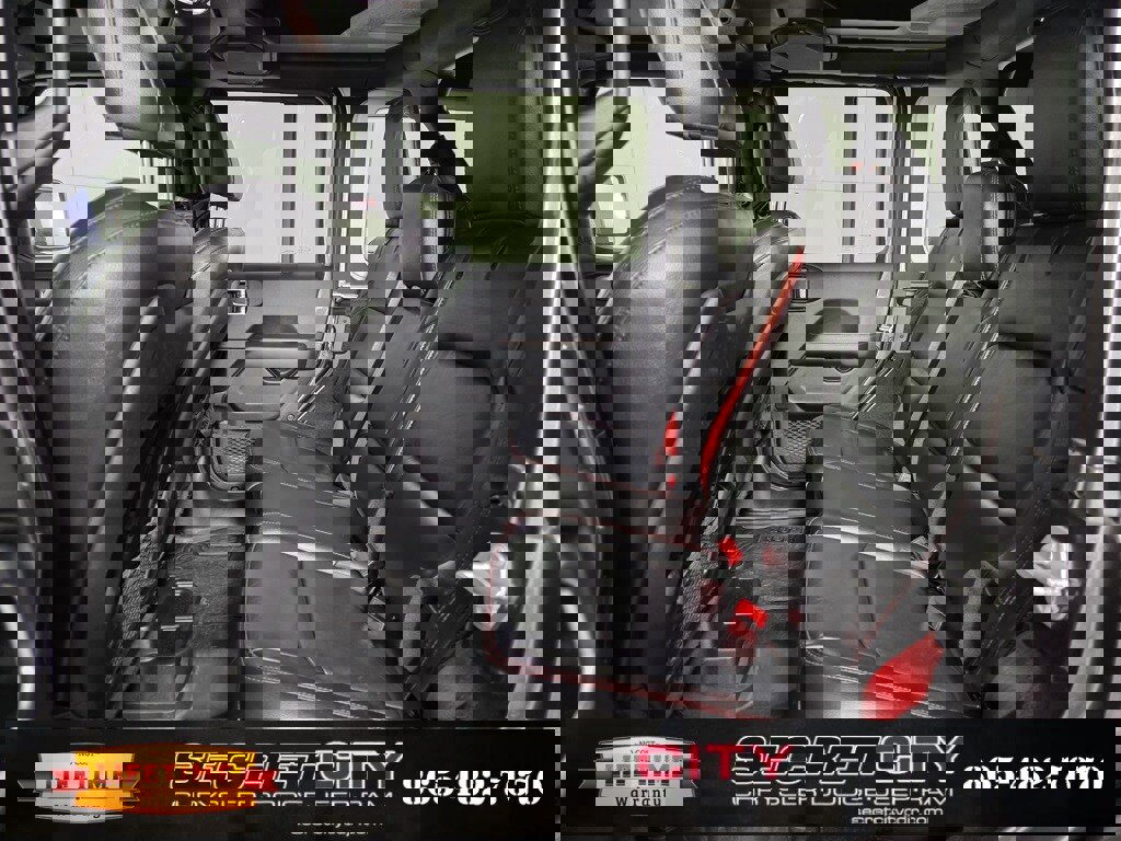 Used 2020 Jeep Wrangler Unlimited Rubicon w/ Quick Order Package 28Y Recon image 27