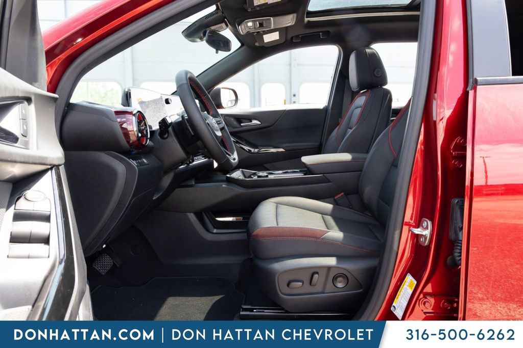 New 2026 Chevrolet Equinox RS AWD/4WD image 3