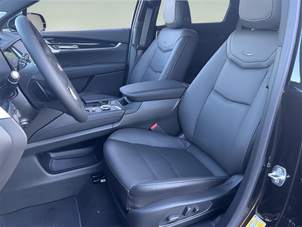 New 2026 Cadillac XT5 Premium Luxury w/ Driver Assist Package image 12