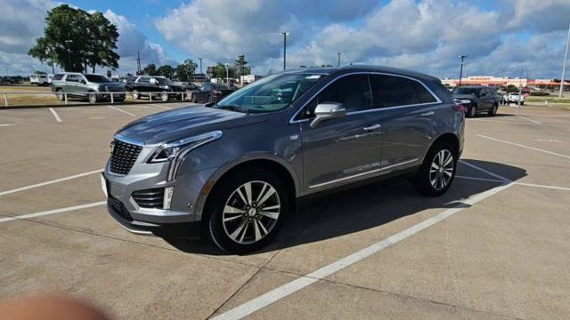 Certified 2021 Cadillac XT5 Premium Luxury FWD image 4