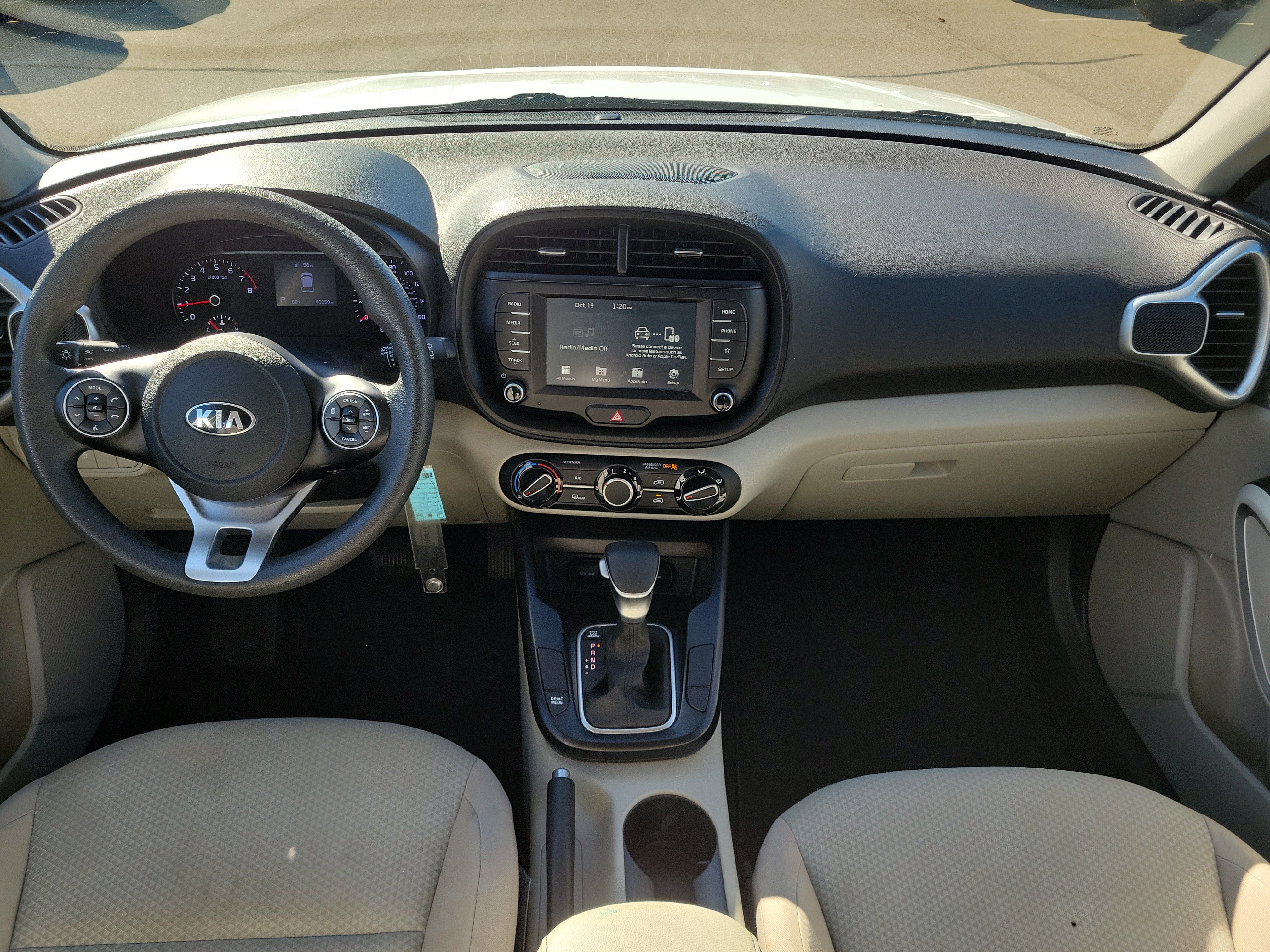 Used 2021 Kia Soul LX FWD image 8