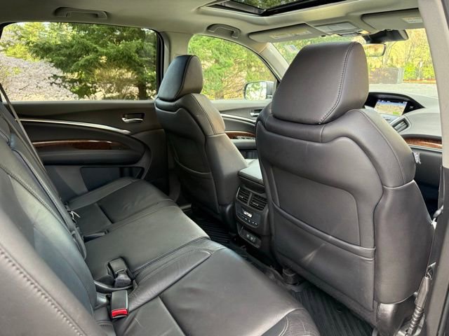 Used 2017 Acura MDX SH-AWD w/ Technology Package image 29
