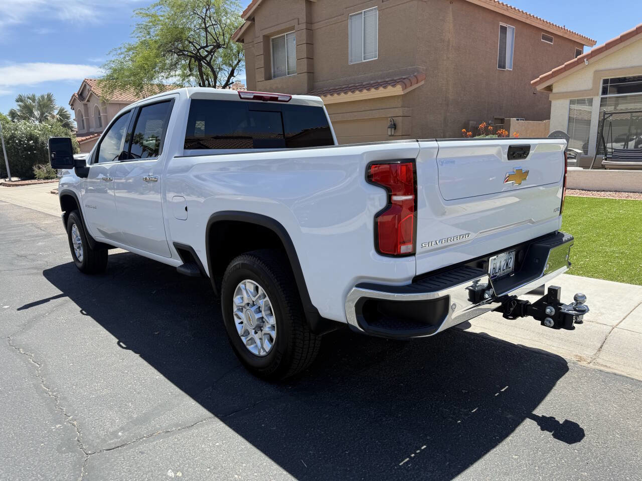 Used 2025 Chevrolet Silverado 2500 LTZ w/ LTZ Convenience Package AWD/4WD image 6