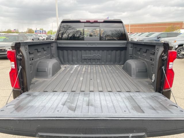Used 2020 Chevrolet Silverado 1500 High Country w/ Technology Package AWD/4WD image 27