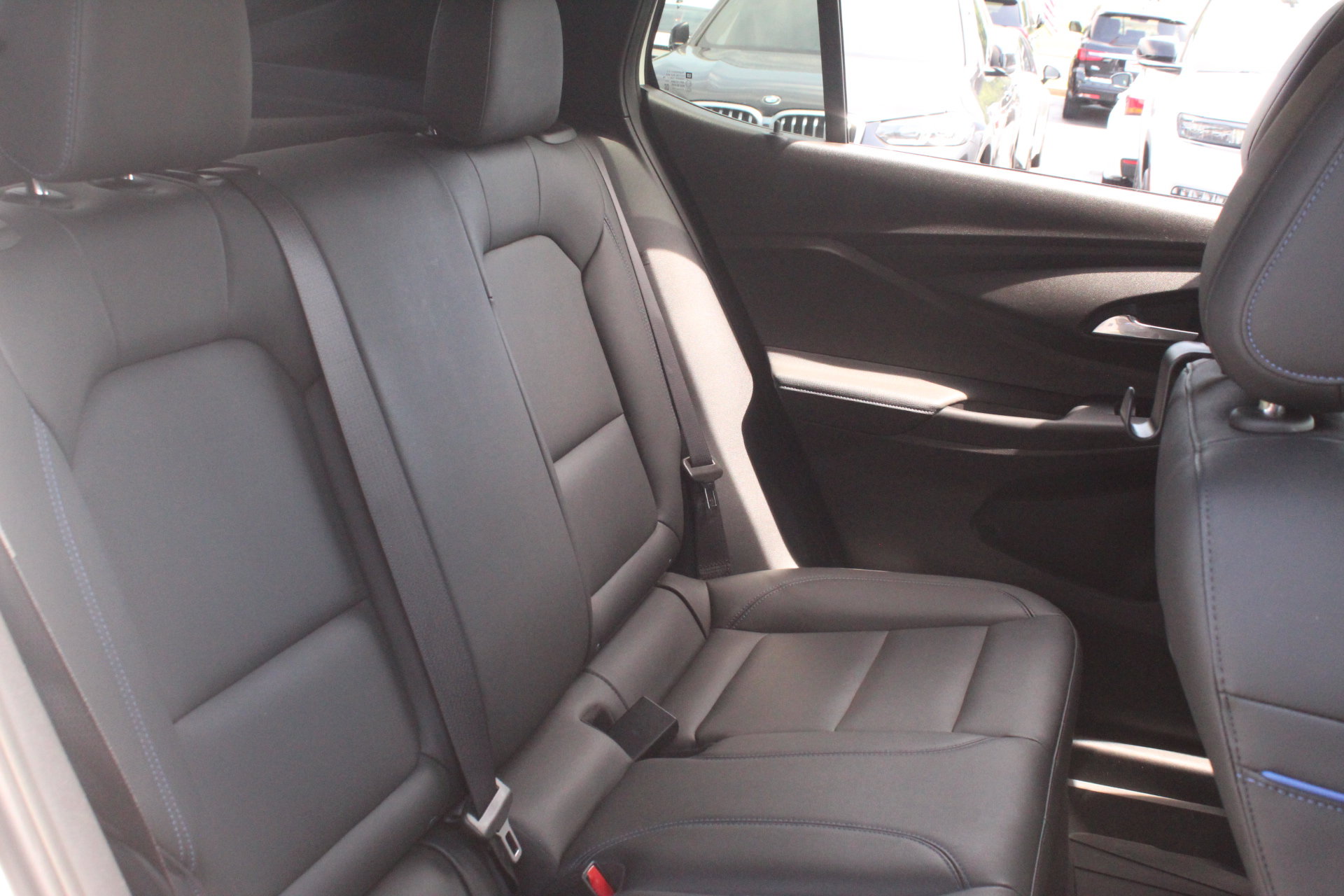 Used 2024 Buick Envista Sport Touring w/ Convenience I Package FWD image 30
