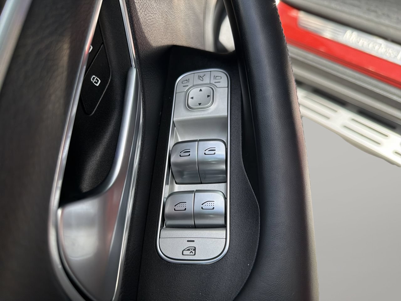 Used 2023 Mercedes-Benz GLS 450 4MATIC image 19