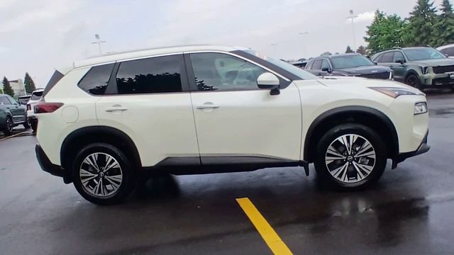 Used 2023 Nissan Rogue SV w/ SV Premium B Package AWD/4WD image 4
