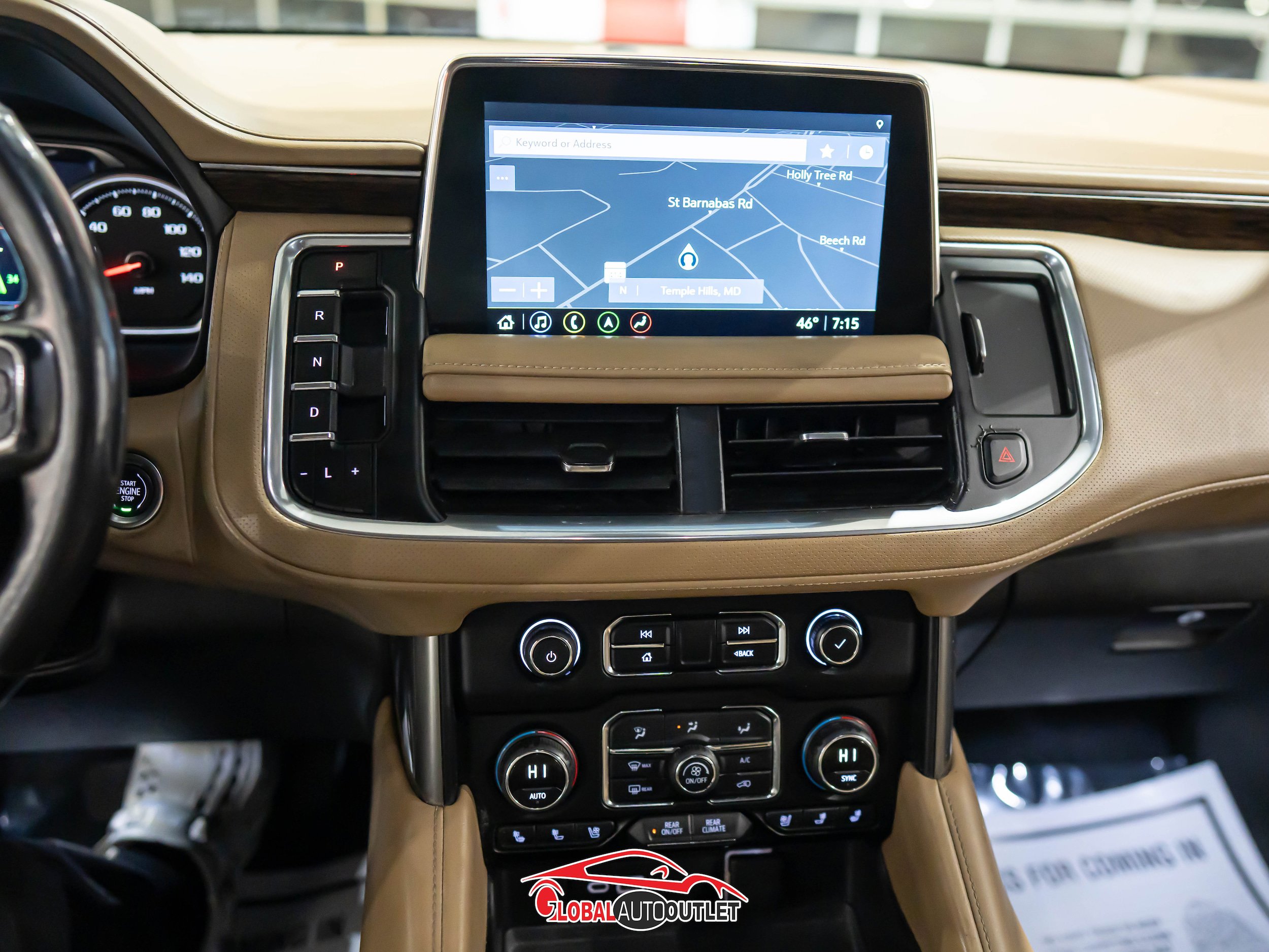 Used 2021 Chevrolet Suburban Premier RWD image 30
