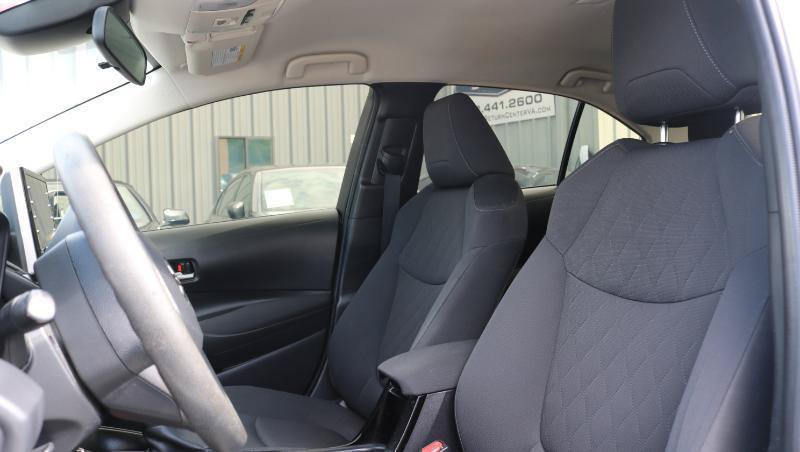 Used 2020 Toyota Corolla LE FWD image 8
