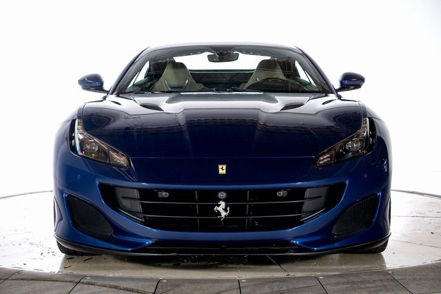 Used 2019 Ferrari Portofino image 13