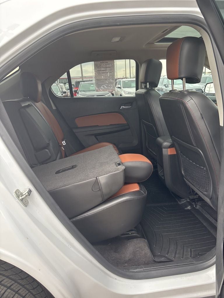 Used 2016 Chevrolet Equinox LTZ w/ Enhanced Convenience Package AWD/4WD image 29