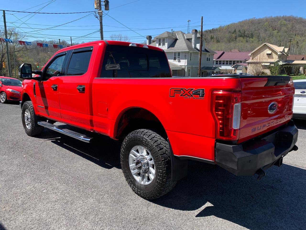 Used 2017 Ford F350 XLT w/ XLT Value Package AWD/4WD image 3