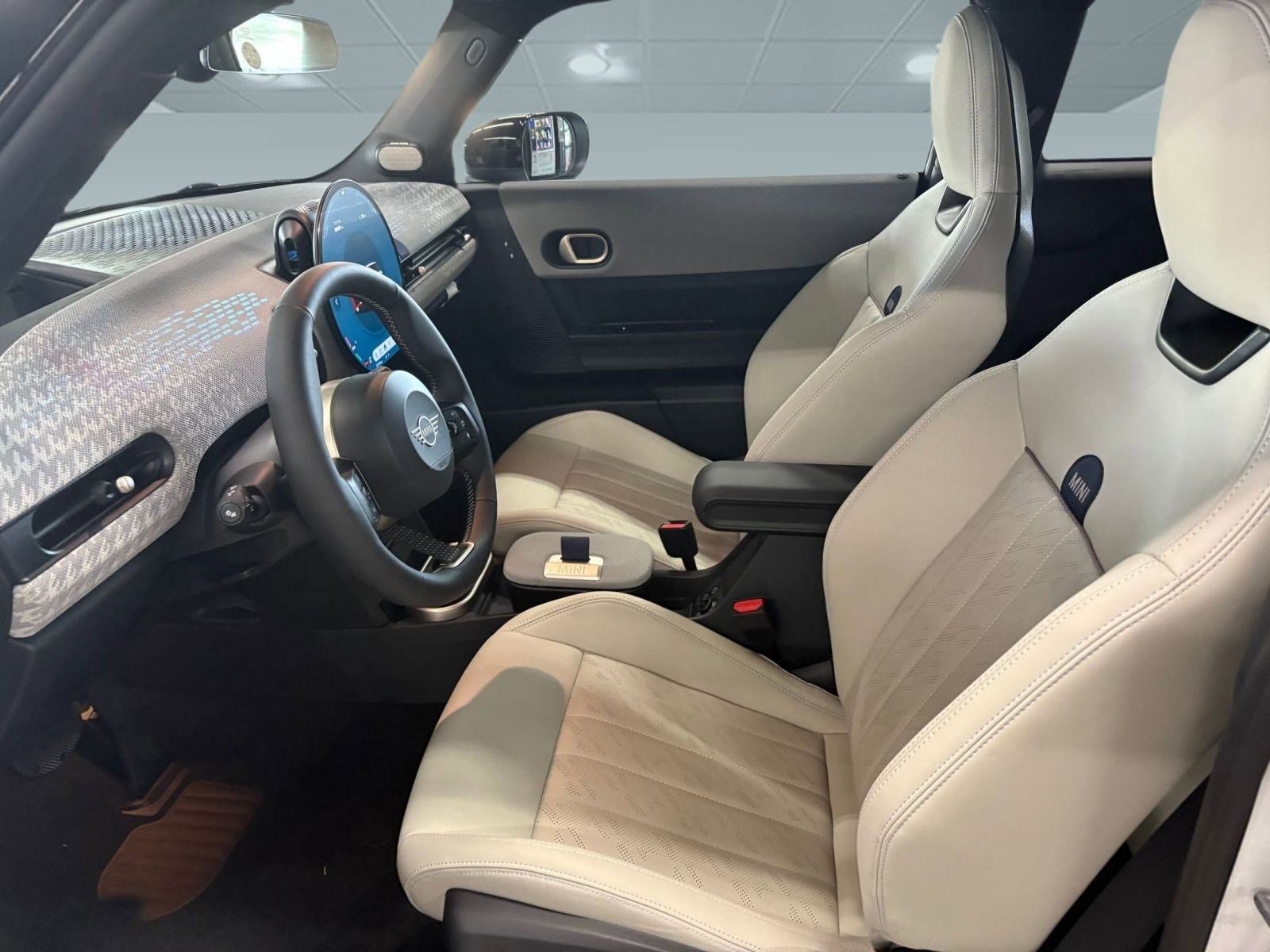 New 2026 MINI Cooper S image 5