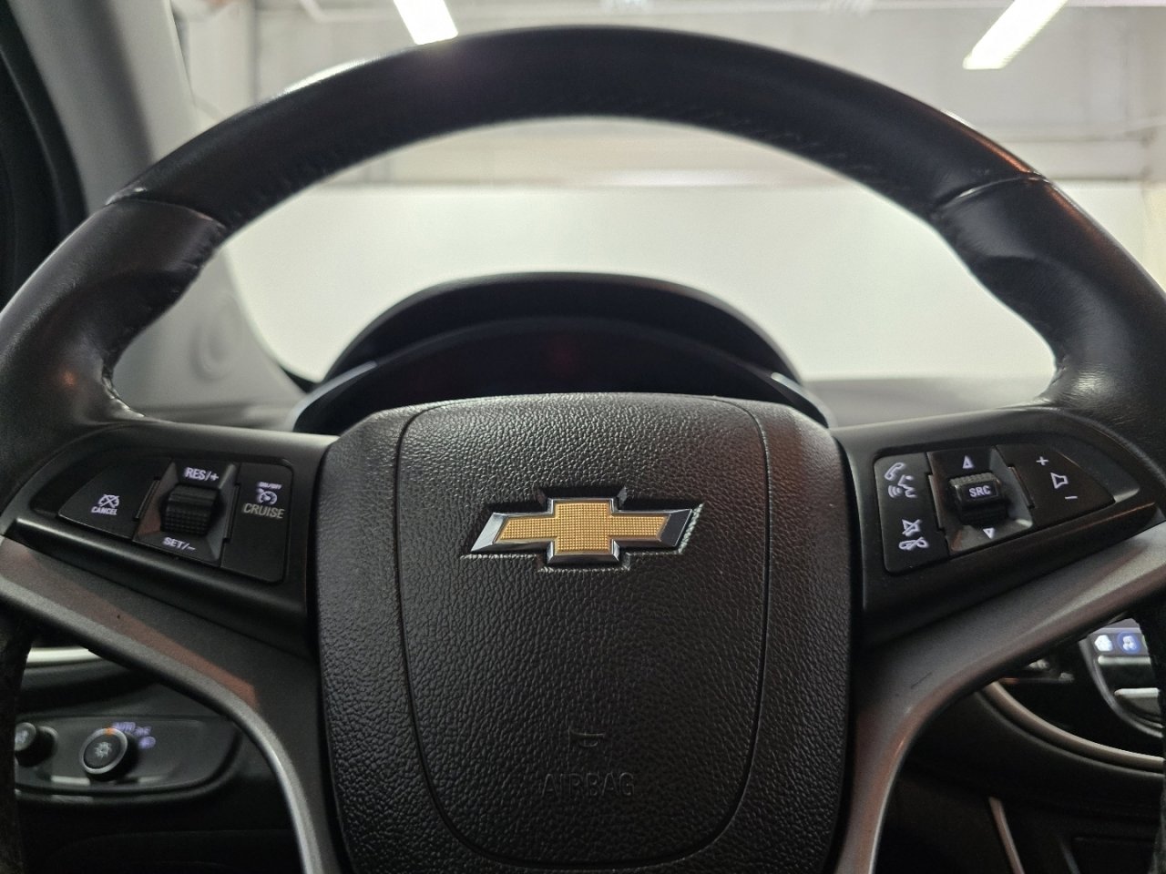 Used 2019 Chevrolet Trax LT w/ Driver Confidence Package image 23