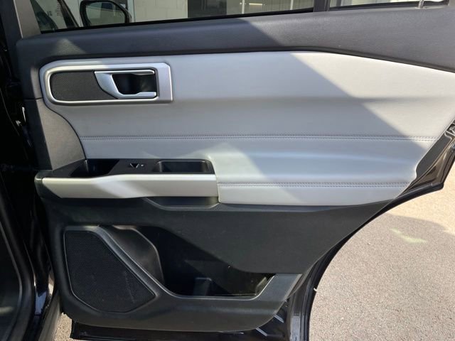 Used 2023 Ford Explorer XLT w/ Equipment Group 202A image 38