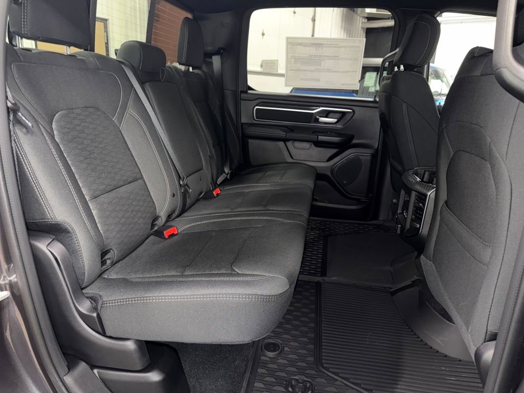 New 2026 RAM 1500 Big Horn AWD/4WD image 15