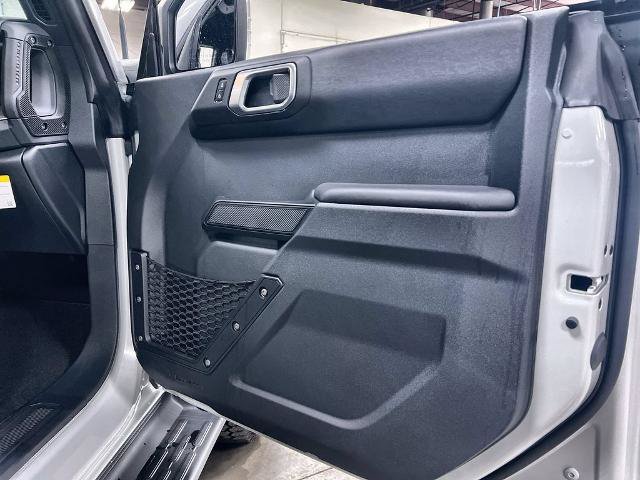 Certified 2026 Ford Bronco Outer Banks w/ Sasquatch Package AWD/4WD image 33