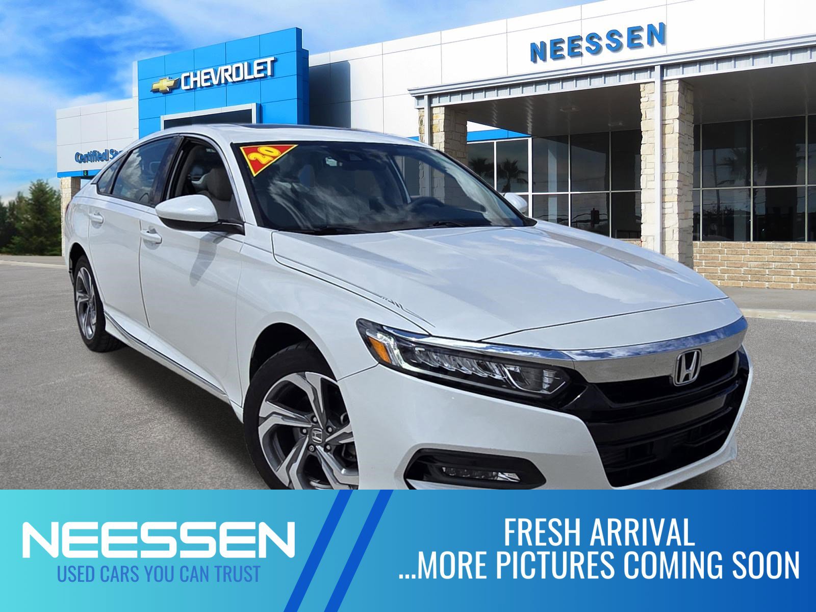 Used 2020 Honda Accord EX image 1