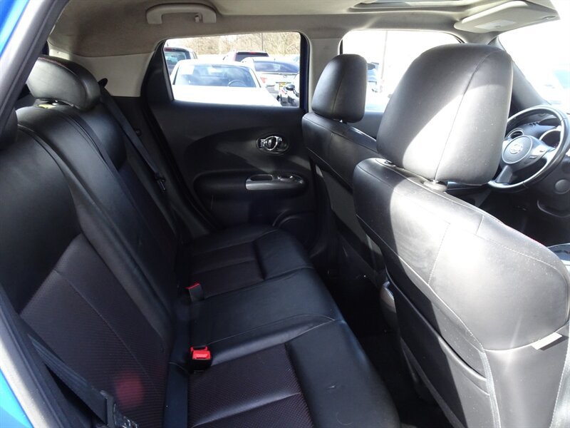 Used 2011 Nissan Juke SL AWD/4WD image 14