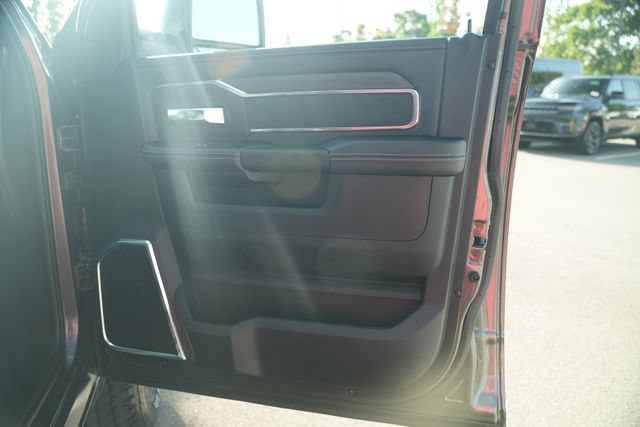 New 2026 RAM 2500 Laramie w/ Night Edition AWD/4WD image 18