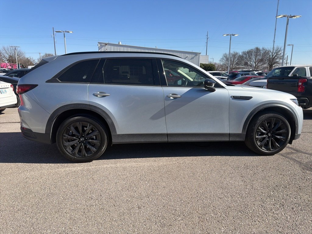 Used 2025 MAZDA CX-90 3.3 Turbo w/ Premium Sport Pkg image 8