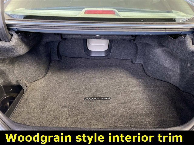 Used 2011 Toyota Avalon Limited image 8