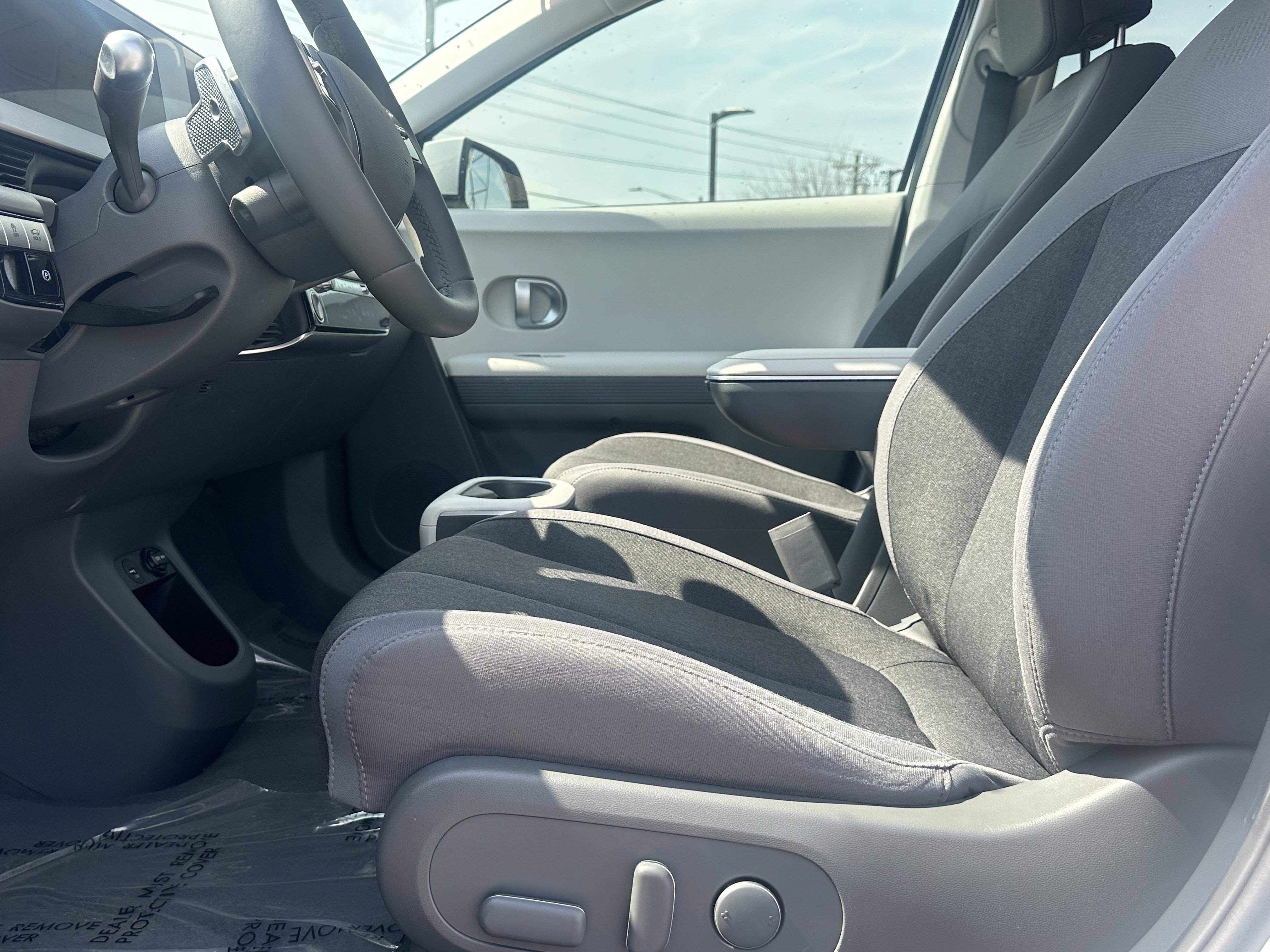 Used 2024 Hyundai Ioniq 5 SEL image 12